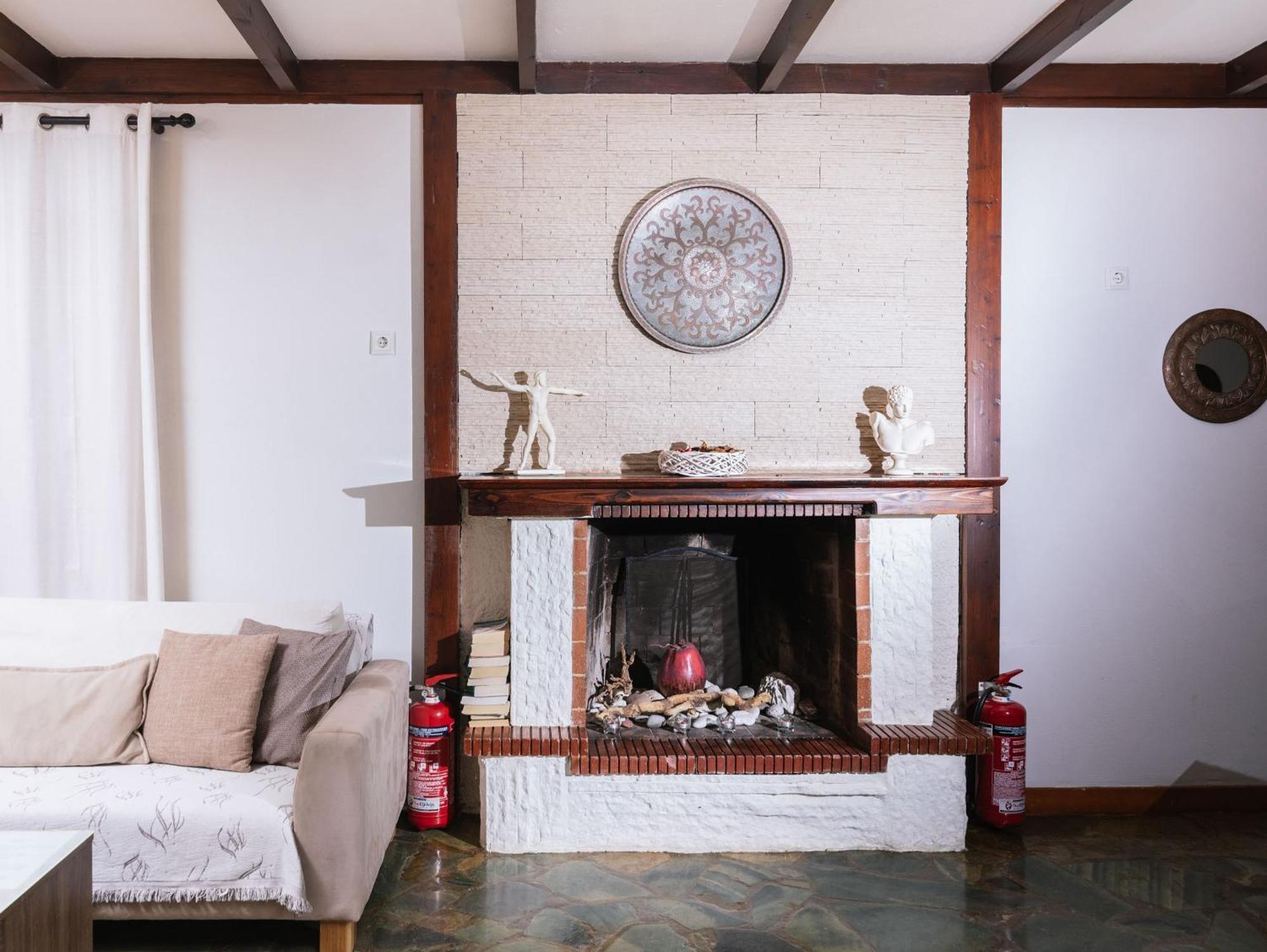 Wooden Beach House Gerani  Esterno foto