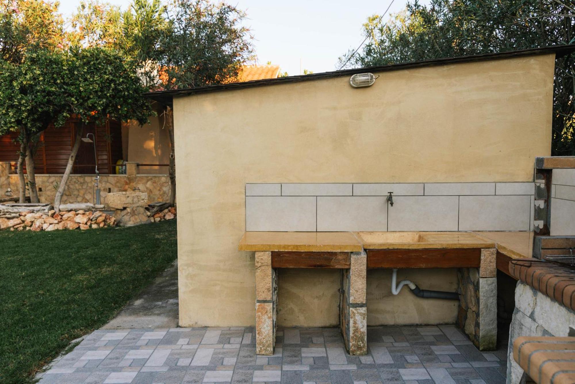 Wooden Beach House Gerani  Esterno foto