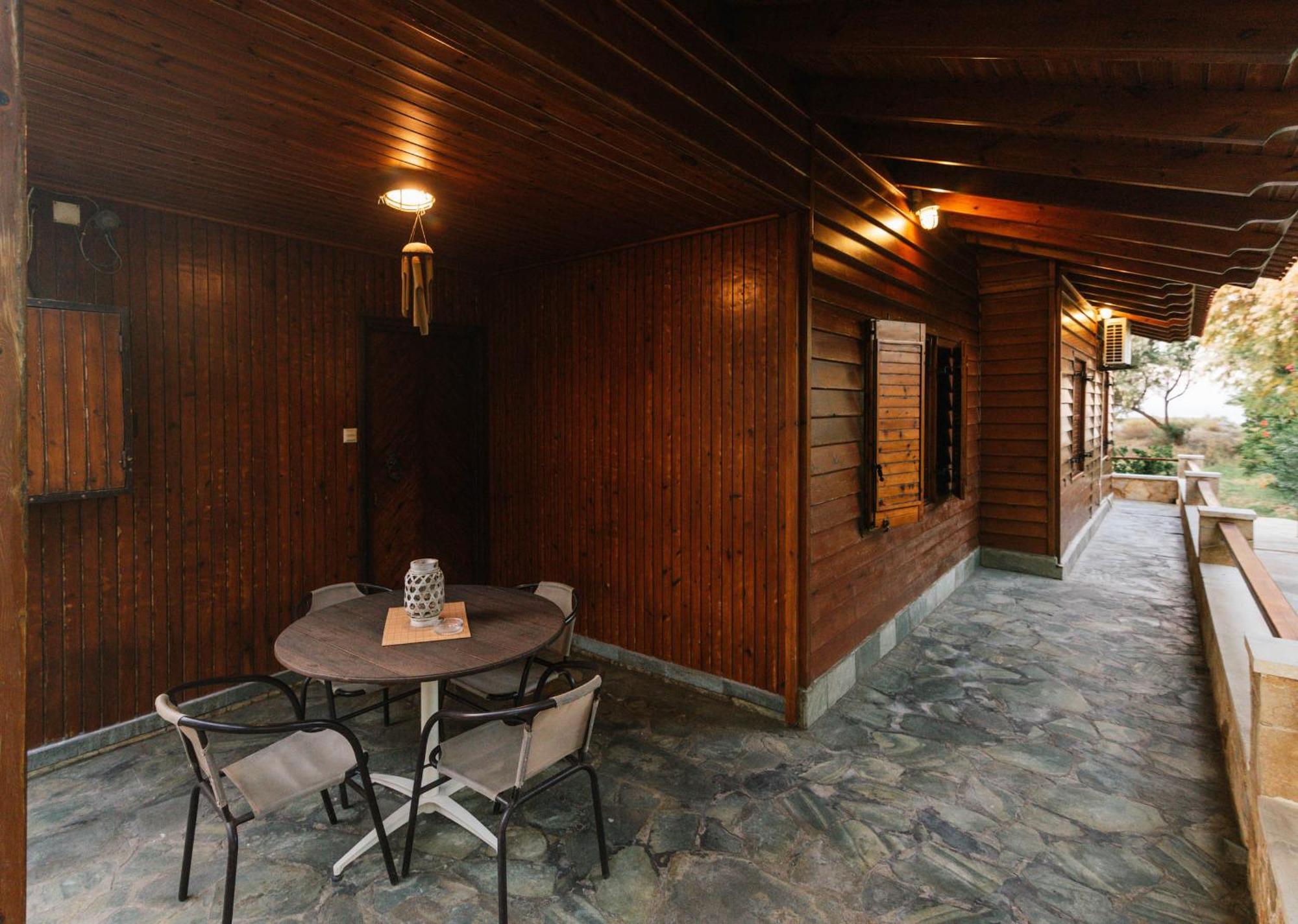 Wooden Beach House Gerani  Esterno foto