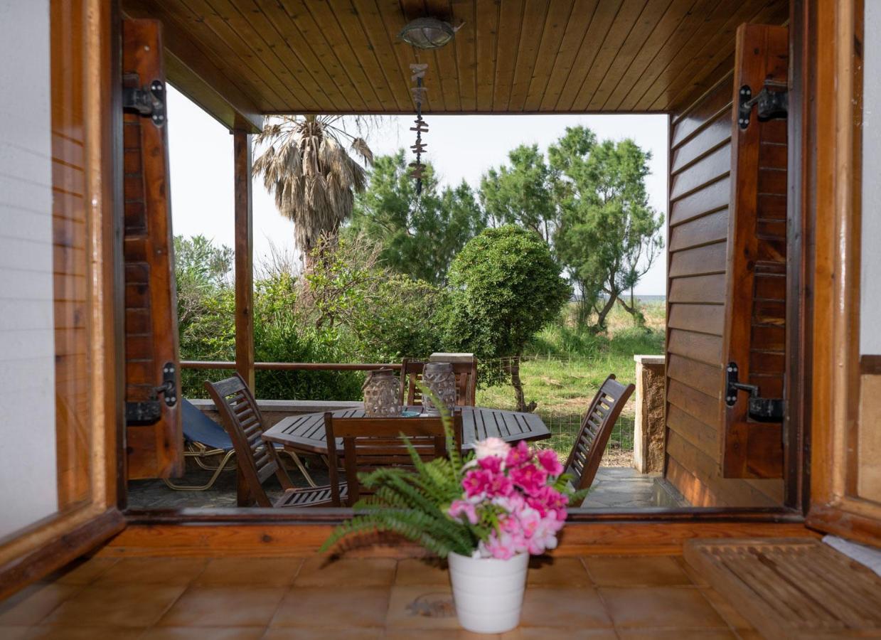 Wooden Beach House Gerani  Esterno foto
